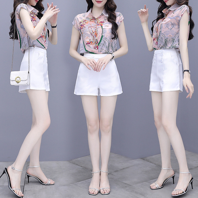 

Summer 2020 Korea Chiffon Print 2 Piece Set Ladies Short Sets For Women Flower Blouse And White Shorts Office Sexy Outfits, Image