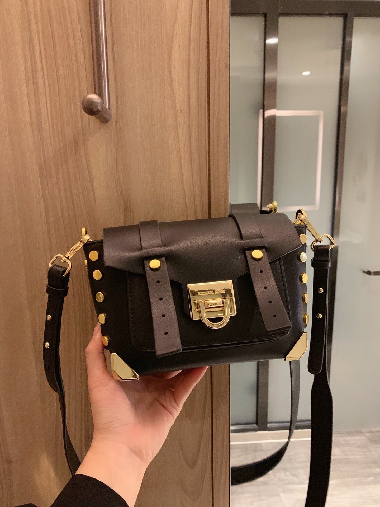 

Designer- Personalized Fashionable Classic Simple Type Women'S Unique Shoulder Bag Locomotive Postman Bag, Pink