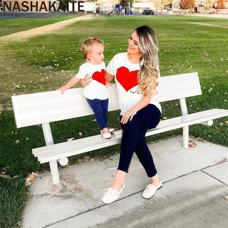 

NASHAKAITE Mommy and me clothes Love Printed Matching T-shirt Baby Clothes Family Look Mom and daughter son matching, Red