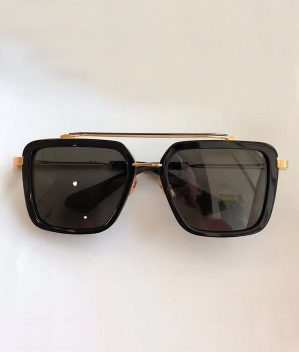 

Men Square Sunglasses 135 Gold Black Grey Lens 56mm Shades Women Fashion sunglasses new with box
