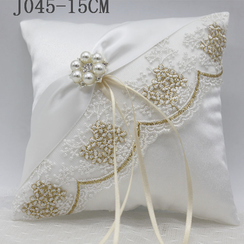 

New Wedding Ring Pillow With Ribbons 15x15cm Bead Flower Wedding Ring Holder Marriage Ring Cushion Bearer Wedding Party Decoration J037