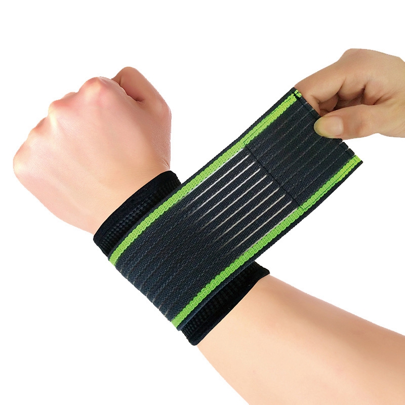 

Simple Gym Weightlifting Training Wrist Support Soft Comfortable Sports Hand Protection Wrist Wraps Knitting Fitness Strap, Black