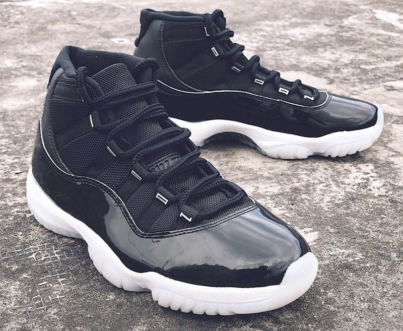 25e anniversaire 11 Jumpman Noir Blanc Métallisé Ruban 23 Hommes Chaussures de basket-ball respirant 11s sport baskets hommes formateurs
