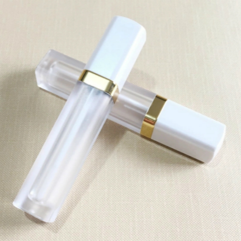 

Wholesale Cosmetics Lip Gloss Packaging Empty Lipgloss Tubes White Square Lip Gloss Tube Frosted Lipgloss Bottle Container 50pcs