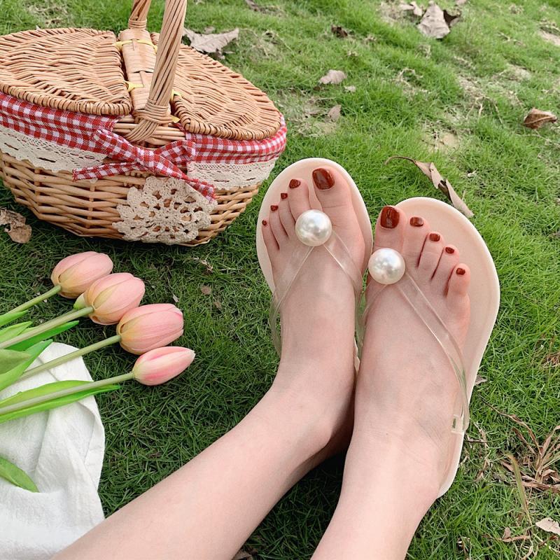 

SP&CITY Ins Sweet Girl Pearl Simple Flip Flops Women Flat Heeled Outside Beach Slippers Female Platform Shoes, Black