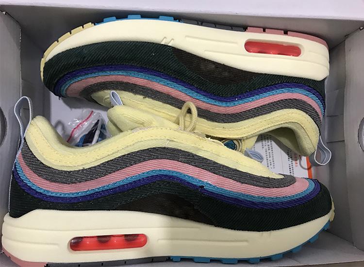 

HOT Sean 97 VF SW Running Shoes Wotherspoon Corduroy Mens trainers luxury Casual Shoes women white fashion Sneakers Designer shoes 36-46, Additional fees