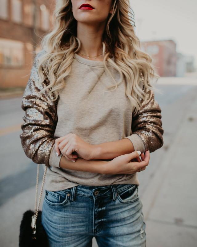 

Women' T-Shirt Spring Autumn Tshirt Woman Sequin Sleeve Female Pullover Tees, Gold