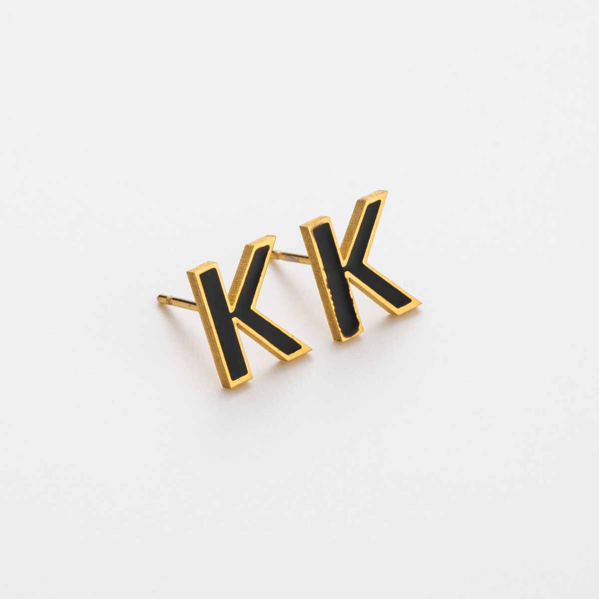 

Korean East Gate earrings letter K oil drop stainless steel earrings women's fashion INS style One dozen twelve pairs