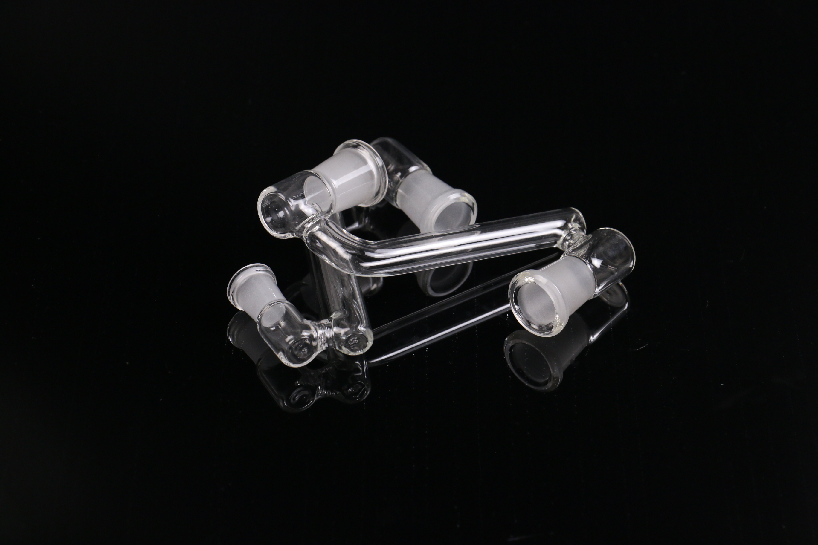 

Curved female adapter 10mm/14mm/18mm to 14mm/18mm glass converter smoking