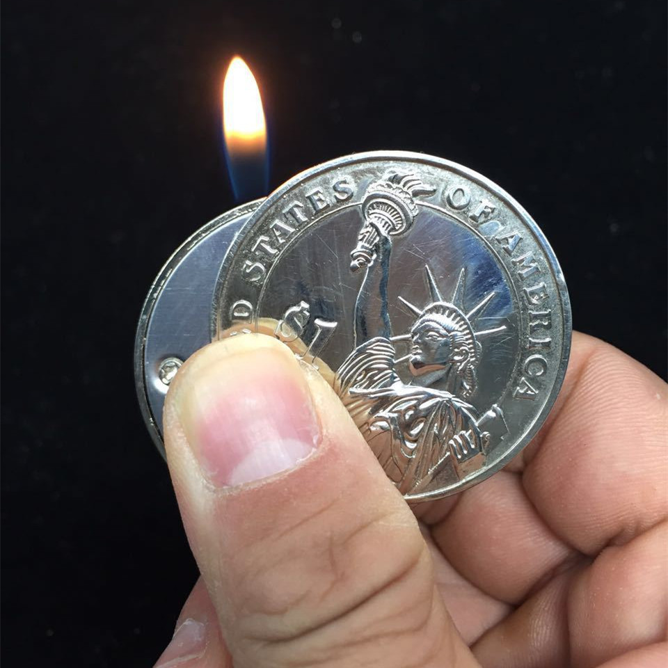 

Creative Compact Butane Lighter Gas Lighter Inflated Gas Jet Pendant Coin Bar One Dollar Metal Gift Keychain Key Chain Gift for Man