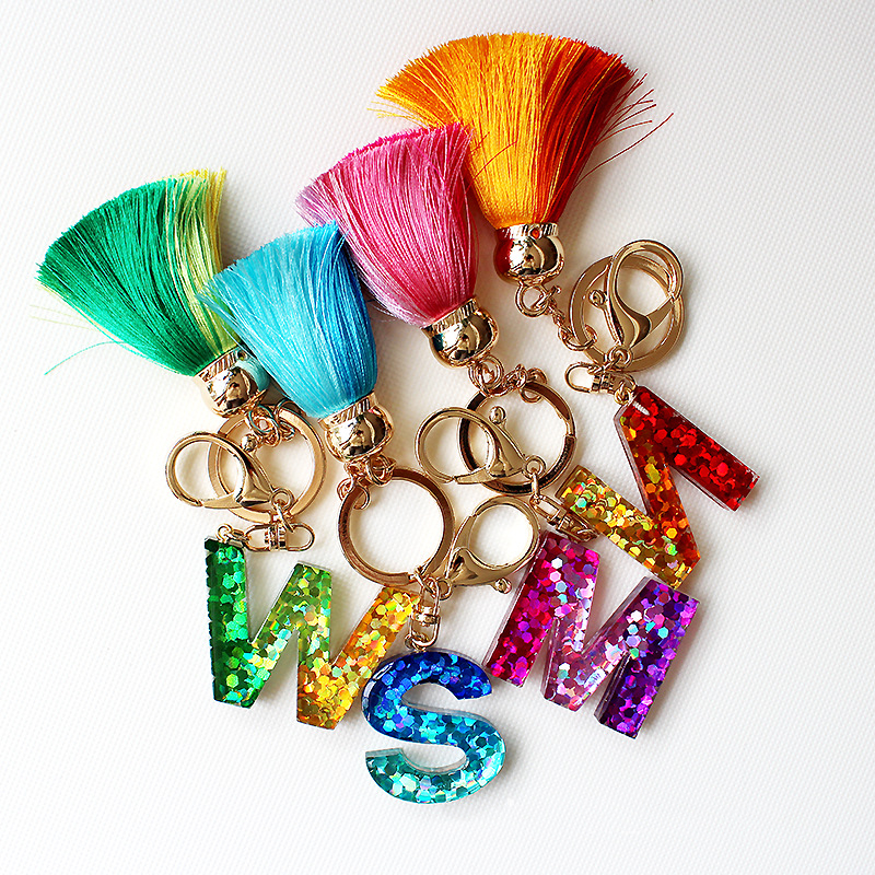 

Custom Keyrings Keychain Initial Letter Car Key Chains Ring Holder A-Z Tassel Pendant Bag Charms Accessories Fashion Gift Jewelry