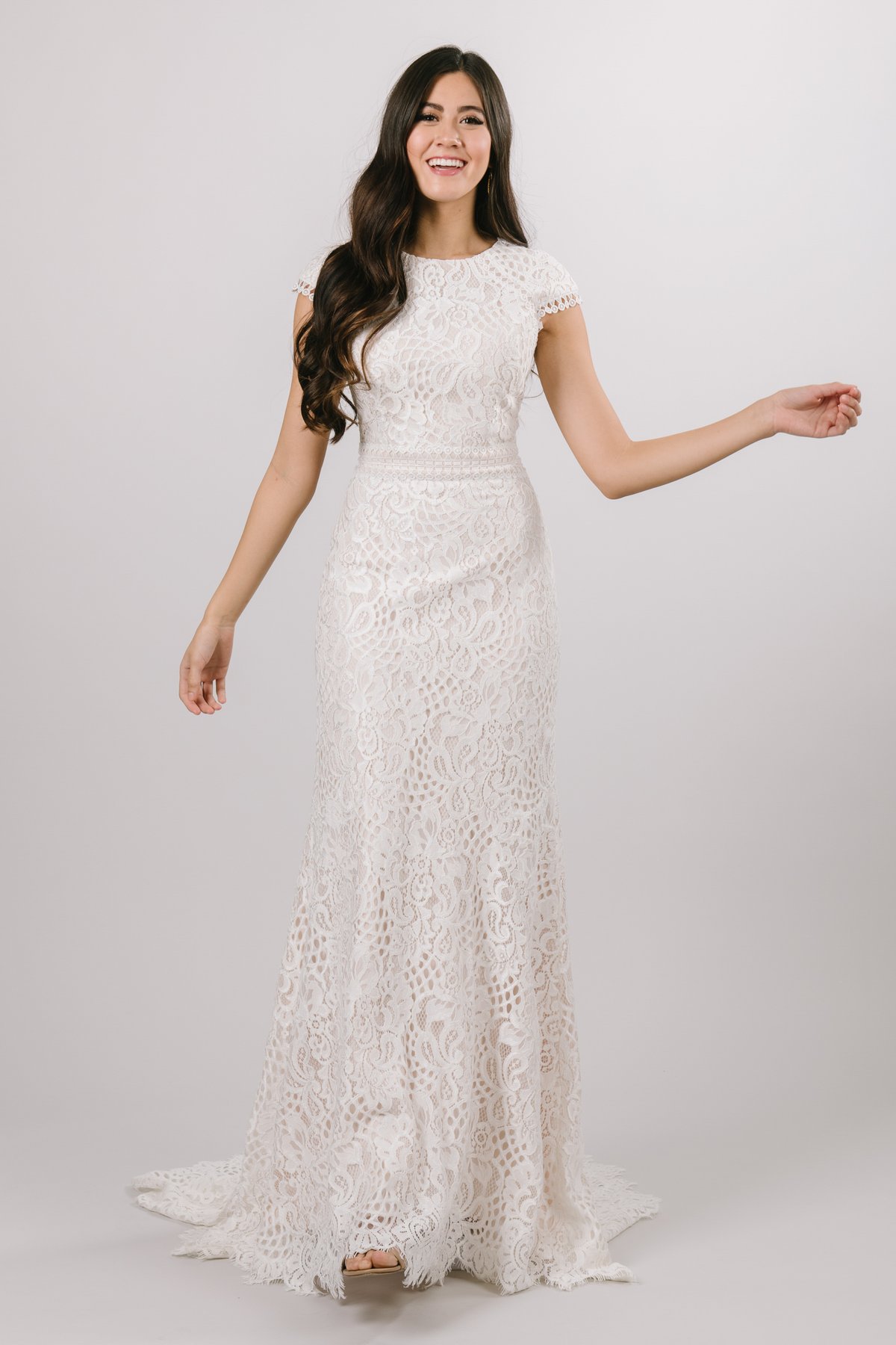

2020 Vintage Lace Mermaid Wedding dress Modest Cap Sleeves Champagne Ivory Simple Bridal Gowns LDS Country Western Bride Dress, All white