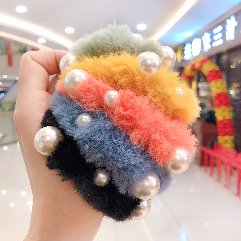 

Winter Children Cute Colors Faux Fur Pearl Elastic Hair Bands Girls Sweet Soft Scrunchies Rubber Bands Kids Hair Accessories, Green
