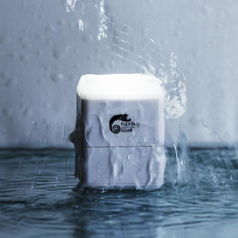 

Outdoor Portable Camp Light LED Mini USB Signal Light with Multiple Lighting Modes