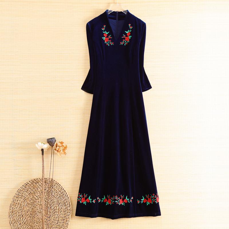 

High-end New Autumn Women Velvet Ethnic Style Retro Elegant Lady Embroidery Slim V-neck A-line Party Dress -XXL, Blue