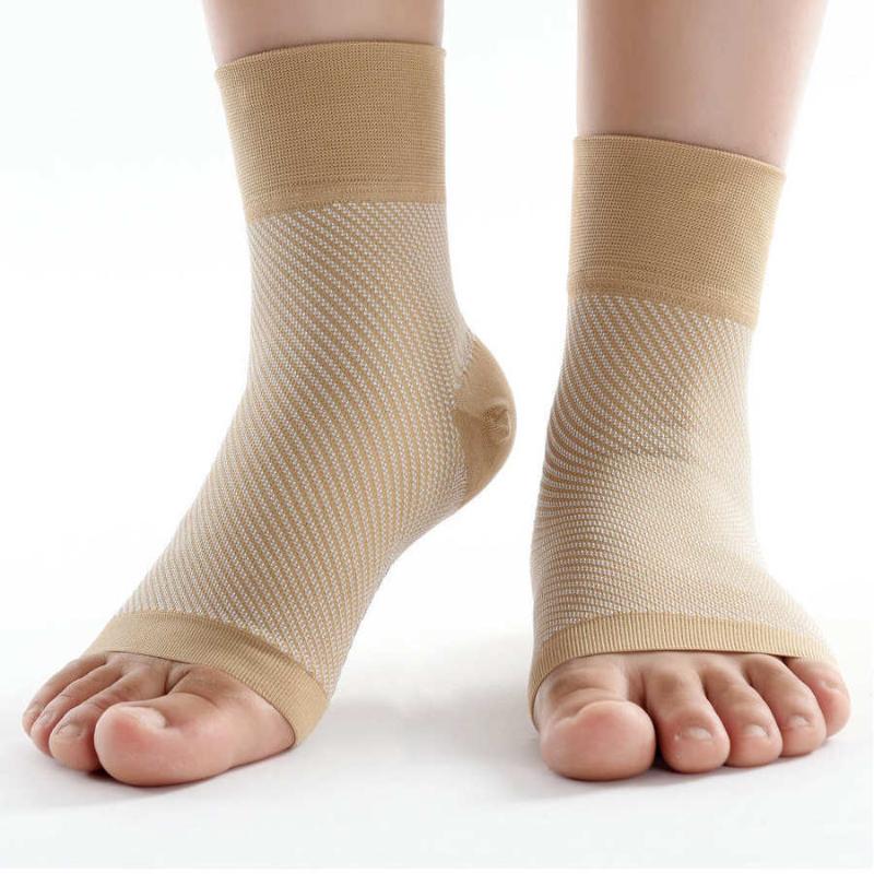 

1 Pair Ankle Brace Protection Ankle Sport Compression Support Sleeve Support Short Socks For Recovery Joint Pain, As pic