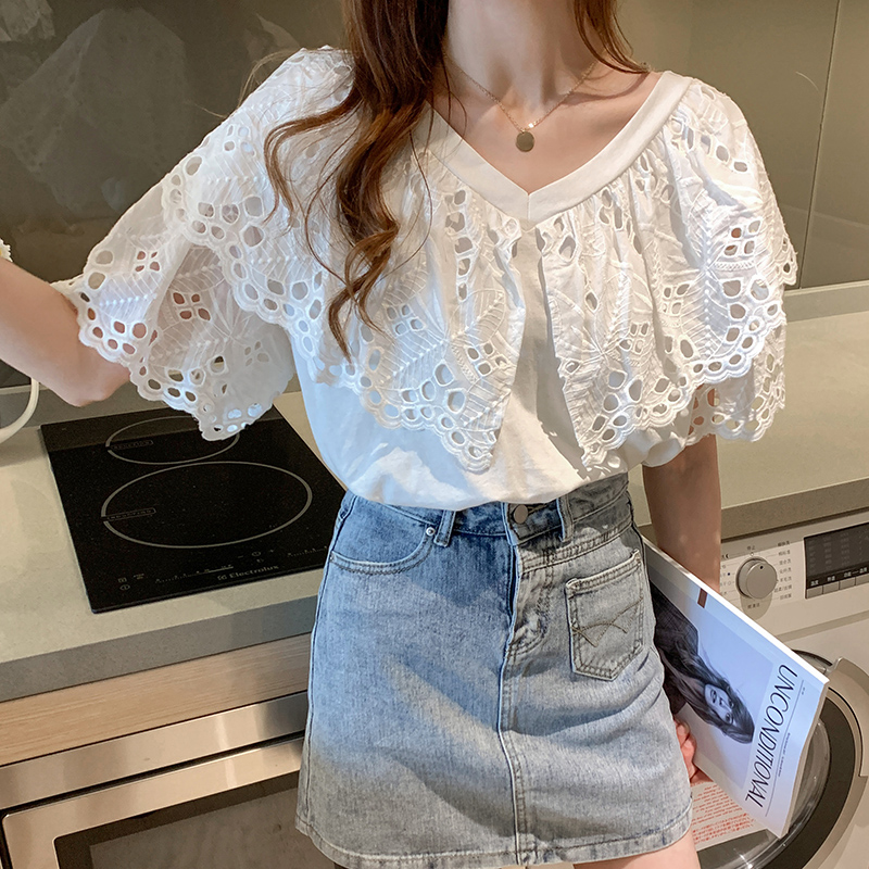 

2020 Summer women top korean vintage sweet ruffles crochet v-neck sweet blouse shirt embroidery hollow out blouses and tops, White