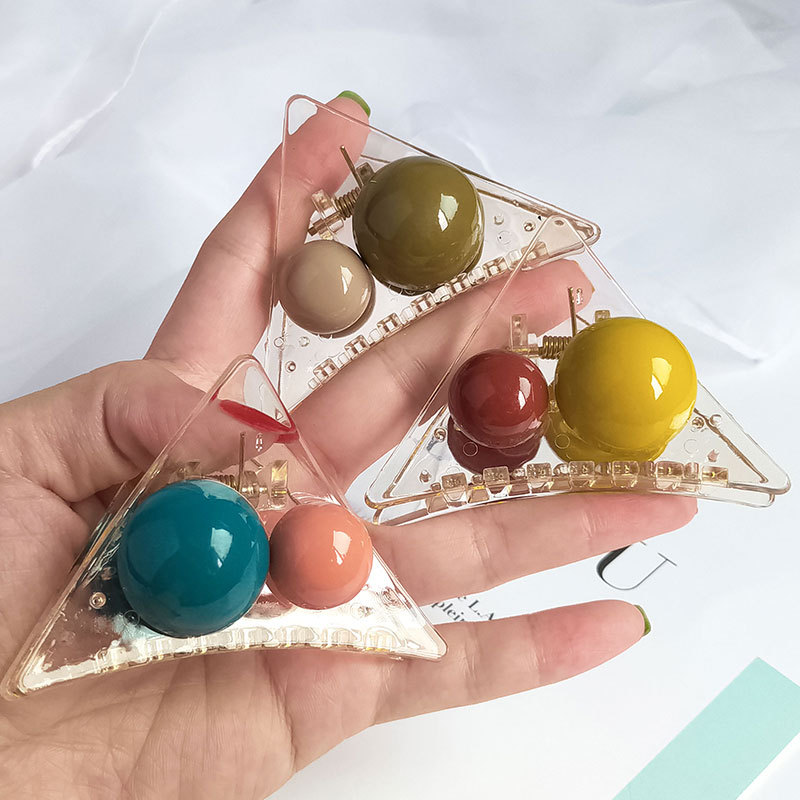 

Korea Candy Color Ball Transparent Acrylic Triangle Big Hair Clips For Women Hair Accessories Bundle Tools Hairgrips