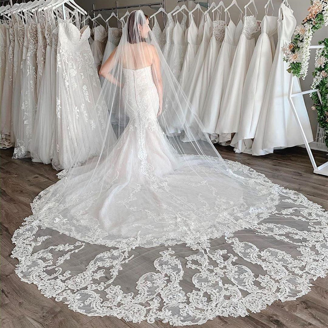 

Custom Made Chapel Length Bridal Veils with Appliques In Stock Long Wedding Veils 2020 Vestido De Noiva Longo Wedding Veil, White