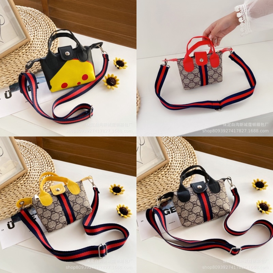 

Kids Designer Girls Tassel PU Children Bags Hot Purse Toddler Handbag Mini Shoulder Bags YP67#607 Leather Fashion Wallet Totes Solid Ha Hkiw, Red