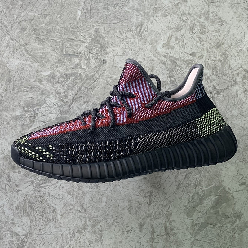 

2021 Tail Light Earth Yecheil Running Shoes Black Static Reflective Marsh Kanye West Gid Glow Clay Beluga 2.0 Men Women Designer Sneakers, Y2