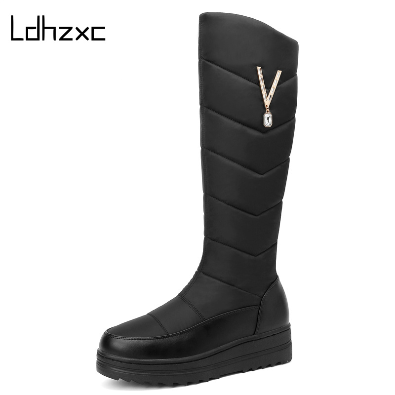 

LDHZXC 2020 Russia new arrival winter snow boots women keep warm crystal zipper flat platform shoes woman knee high boots, Black