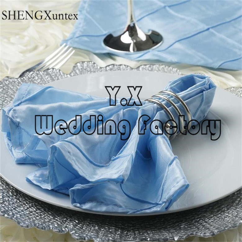 

Nice Looking Taffeta Pintuck Table Napkin For Table Cloth Decoration