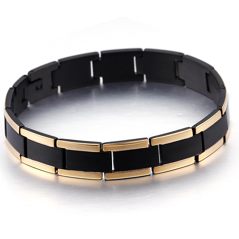 

New men's bracelet Korean version of the trendy male Japanese and Korean titanium steel simple student couple bracel