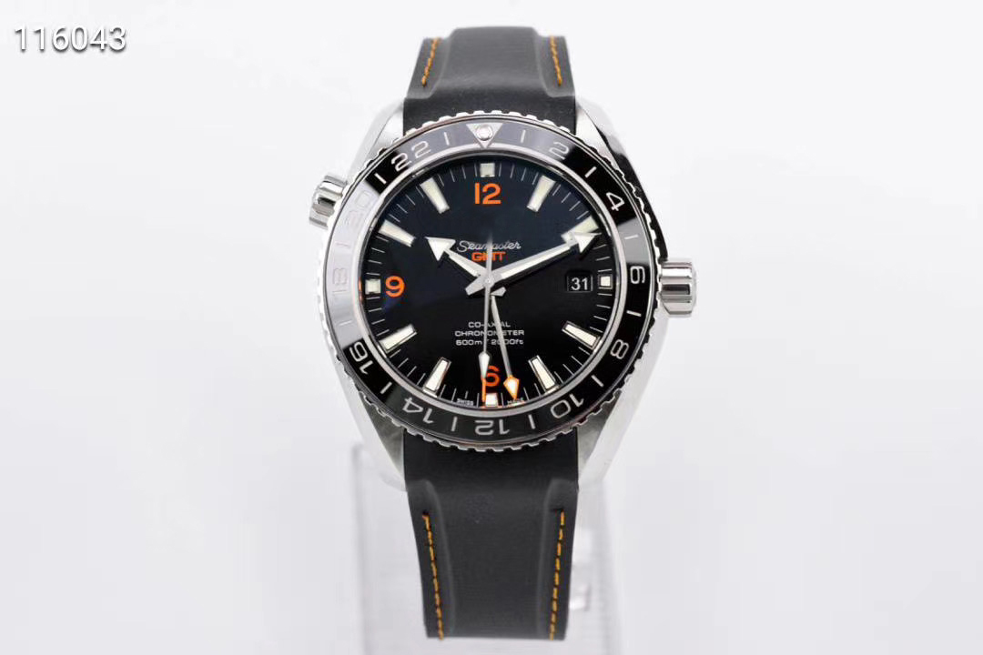 dual time zone digital watch