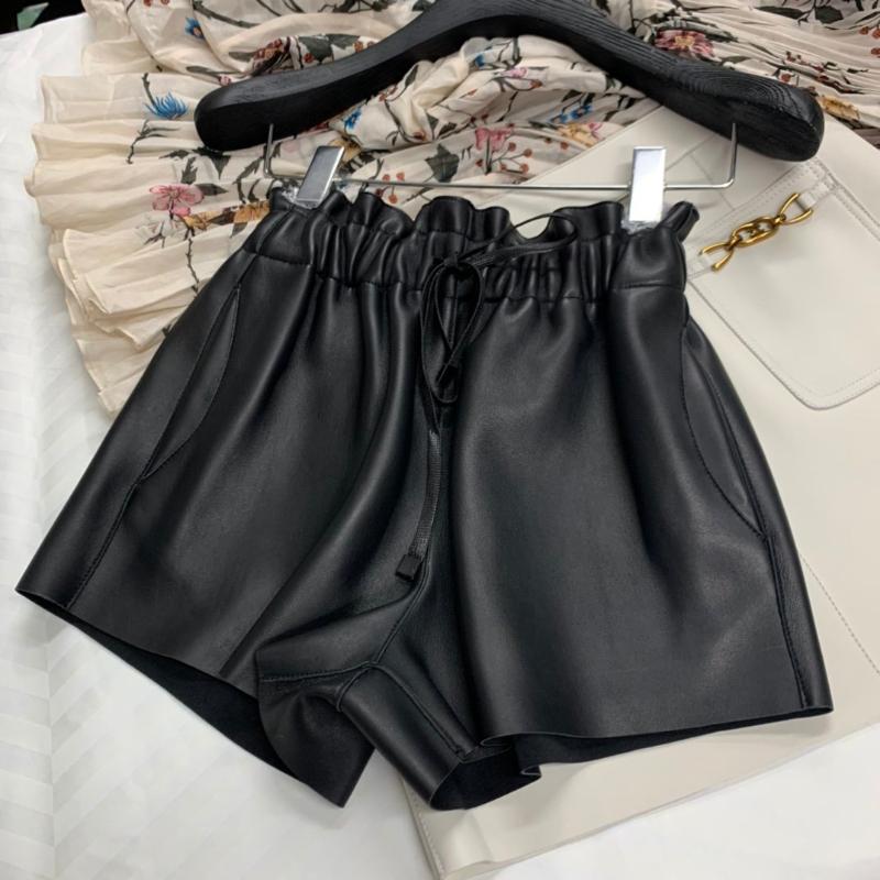 

2020 Ladies Fashion Loose Lace-up Leather Shorts 0814, Black