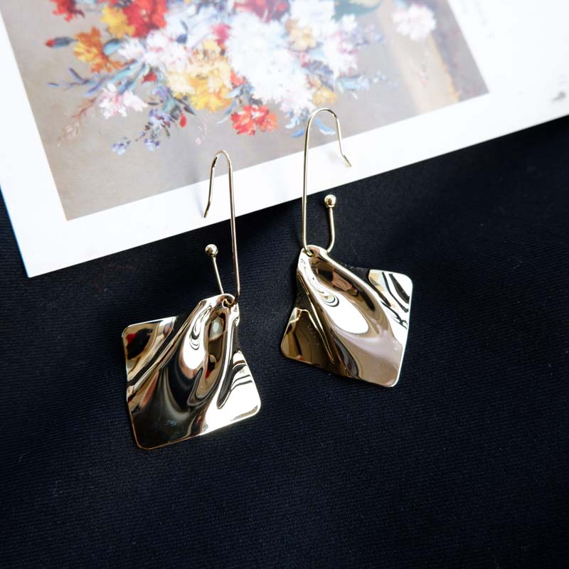

Optional high-end earrings exaggerated temperament fashion jewelry trend earrings personality exquisite square jewelry
