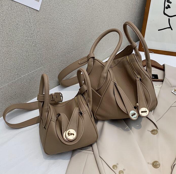 

wholesale women bag elegant atmosphere leather handbags leathers portable shoulder handbag personalized buckle womens fashion pillow bags