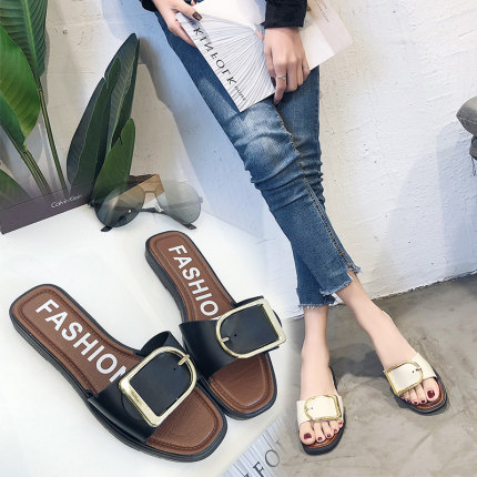 

Tide 2020 summer new Korean fashion wear non-slip flat bottom beach slippers wild casual sandals and slippers women, Beige