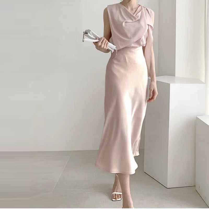 

2020 new Autumn Elegant High Waist Satin Skirt Women Casual A-Line Midi Skirts fashion All-match Silk Slim Summer Skirt, Black