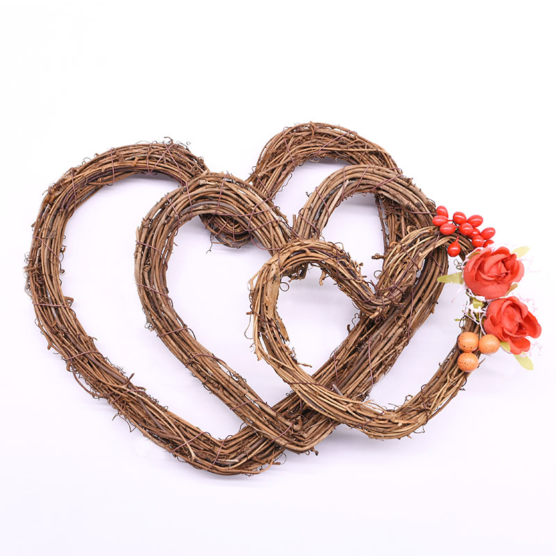 

1pc 10-30cm Natural Rattan Wreath Heart Shaped Garland for Christmas Wedding Party Home Door Decoration DIY Flower Wreath Supply, 10cm-1pc