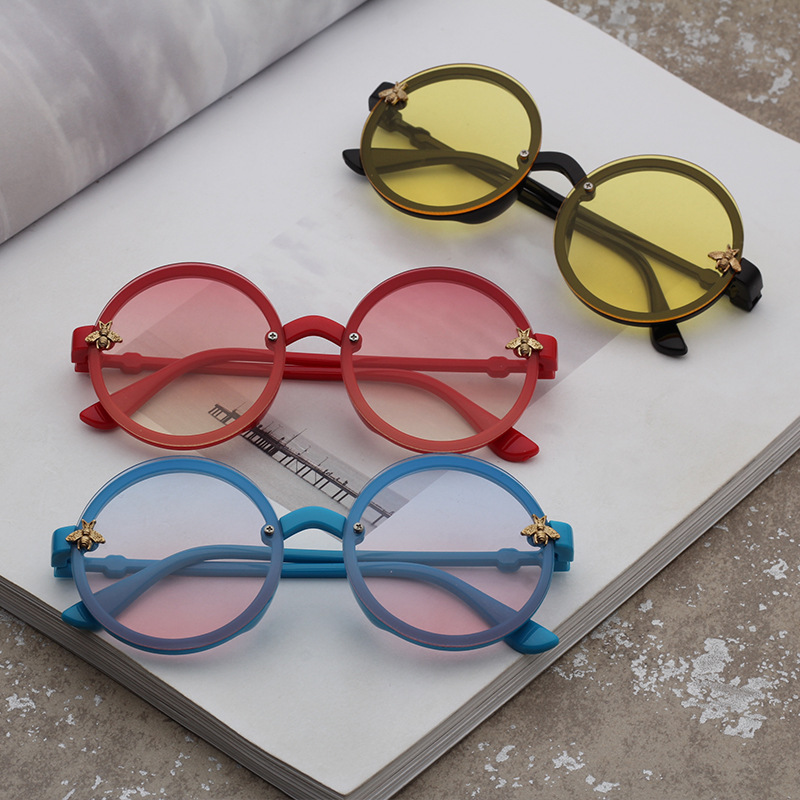 

New Round Children Sunglasses Fashion Bee Rivet Decoration Gradient Kid Sun Glasses Boy Girl Unisex Vintage UV400 Mirror Goggle