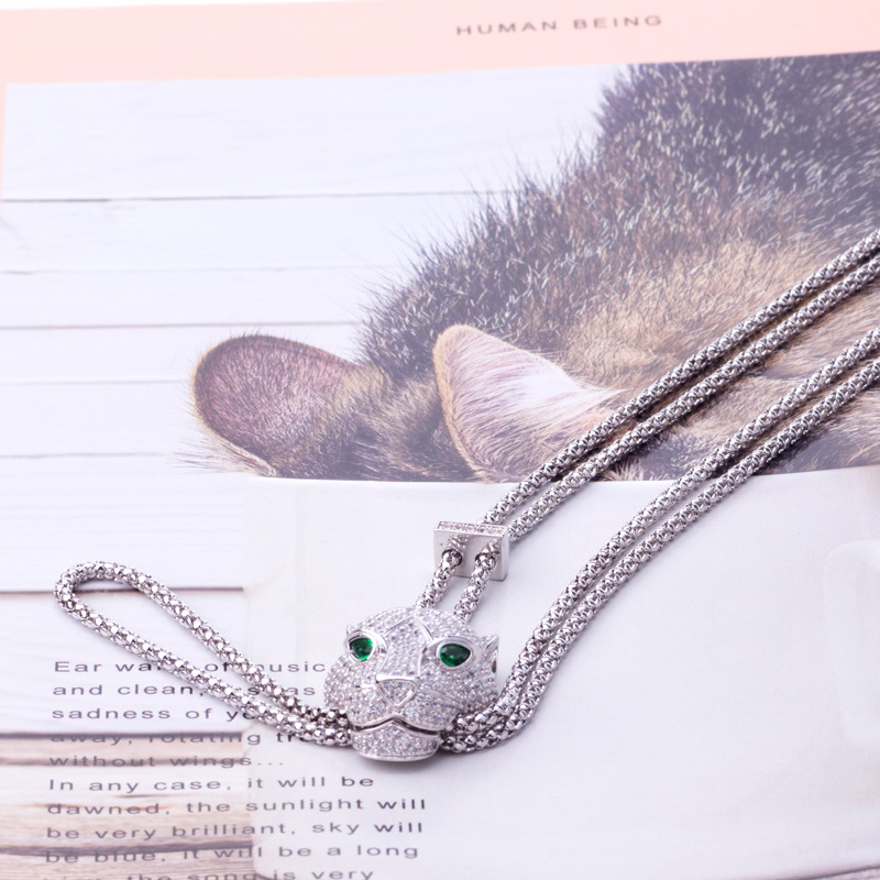 

Personality Fashion Copper Zircon Full Female Sweater Chain Leopard Head Collar Bone Chain Jewelry