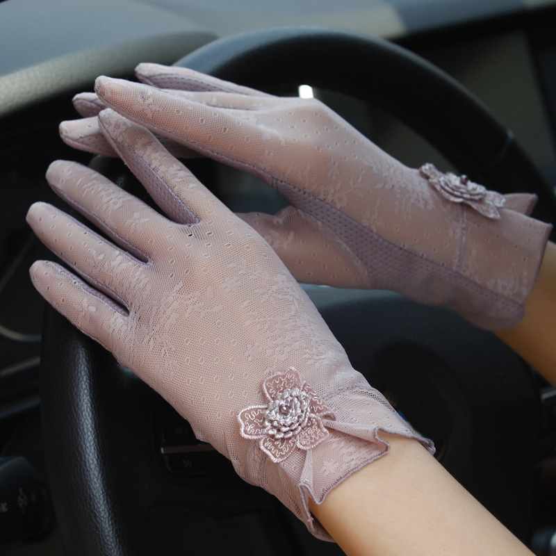 

Women Summer Driving Sunscreen Lace Gloves Thin Breathable Touch Screen Non-slip Exquisite Female Gloves Soft Short