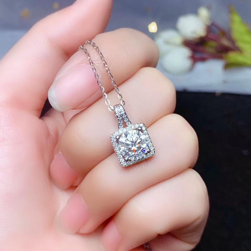 

Chains CoLife Jewlery 1ct 2ct D Color Moissanite Pendant For Daily Wear 925 Silver Classic Jewelry