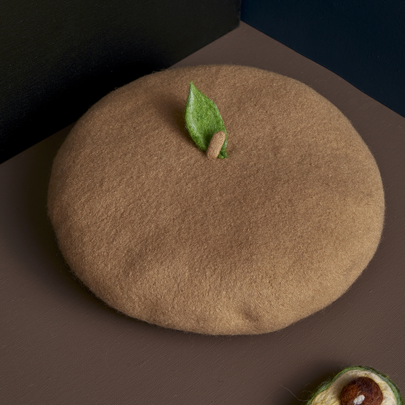 

Berets Qiu Dong Beret Elegant Leaves Baize Painter Express Cap In The Fall And Winter Of Female Japanese Joker, Camel