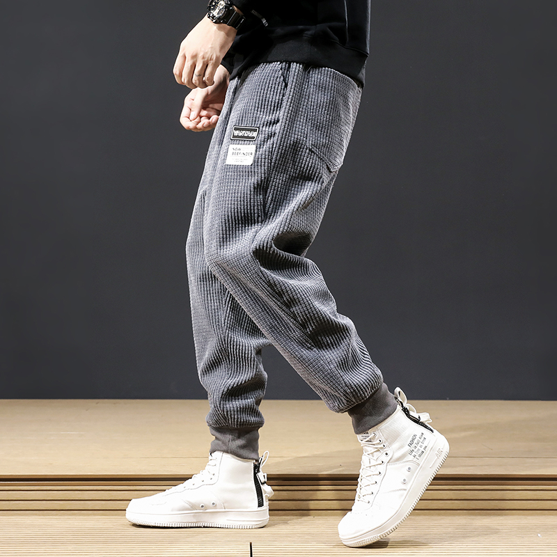 

Newly Autumn Fashion Men Jeans Loose Fit Casual Corduroy Cargo Pants Wide Leg Harem Trousers Streetwear Hip Hop Jogger Pants Men, Black