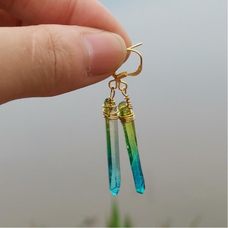 

2020 Natural crystal Pendant Ethnic Earring Vintage Silver Color Handmade Craft Crystal Drop Earrings For Women Jewelry Gift