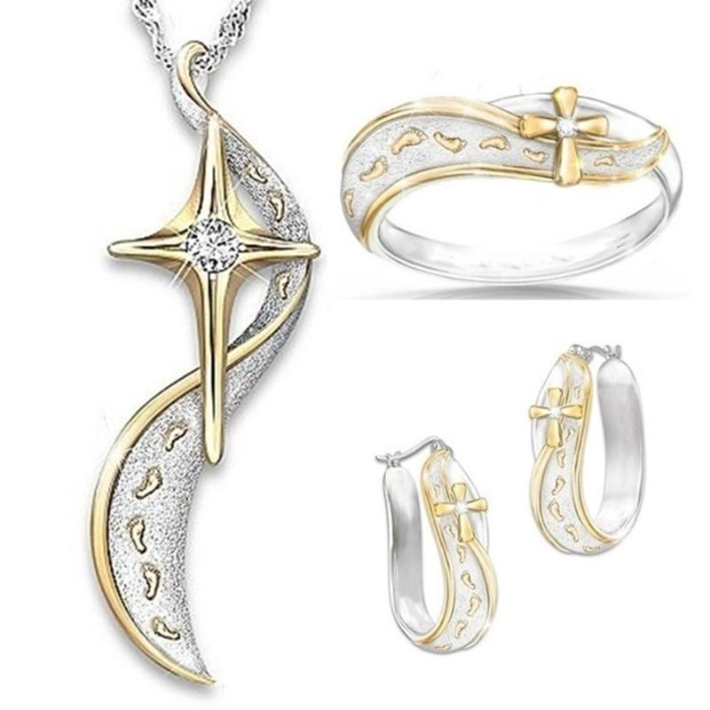 

Pendant Necklaces Iced Out Bling Footprints In Sand Jewelry Necklace For Women Brass Rhinestone