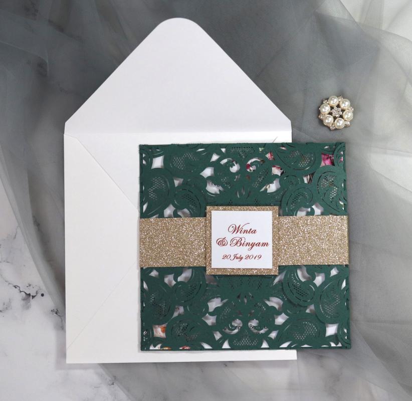 

Square Laser Cutting Invitation Cards Wedding Lace Flower Invitation Card