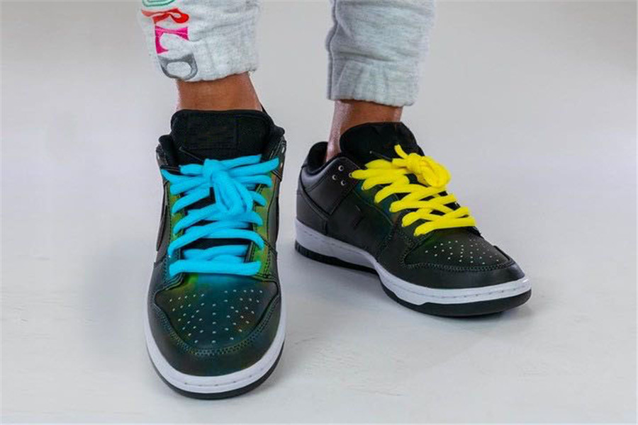 

2020 Pre-sale Dunk SB Low Civilist x Running Shoes black Heat source reaction multi-color men women Sports Sneakers WITH BOX SIZE 36-45, Gold