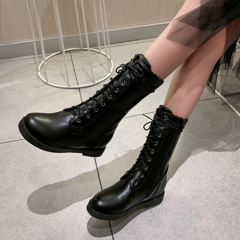 

YMECHIC 2020 Fashion White Black Mid Calf High Lace Up Winter Boots Low Heel Motorcycle Combat Boots Female Shoes, Hei jia mao