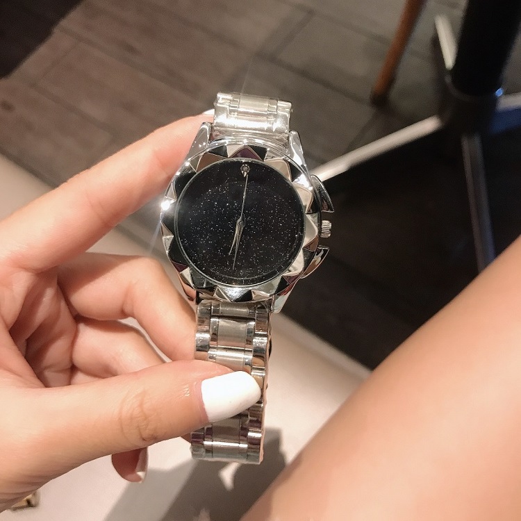 

2021 New high quality Three needle series luxury mens watches Quartz Watch designer wristwatches Top Brand Fashion Wristwatch steel belt Classic