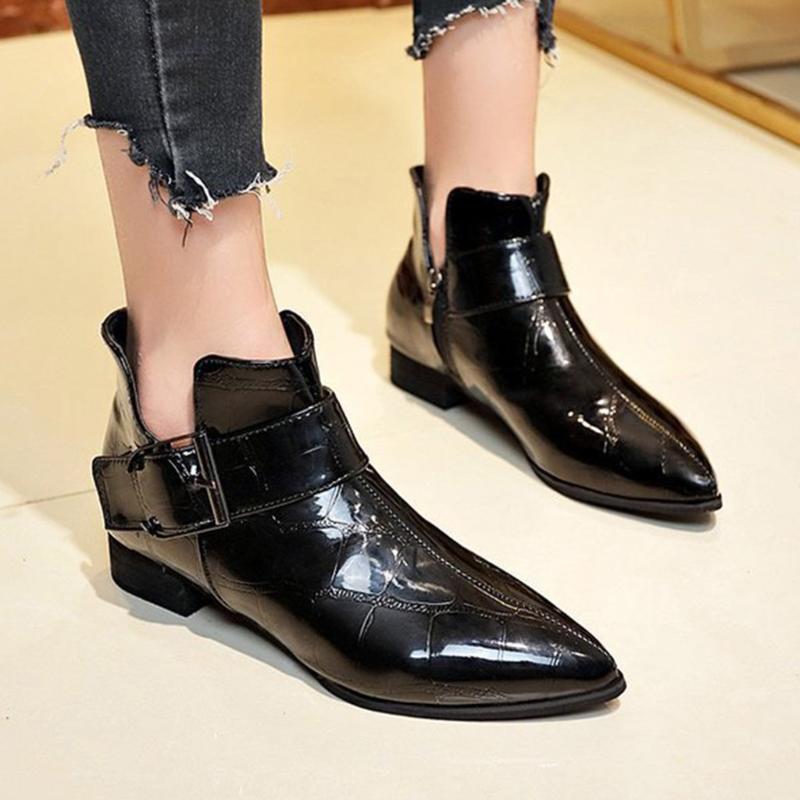 

Patent Black Leather booties Women Ankle Grain Fashion Winter Buckle Fretwork Heels Pointed Toe Retro Boots bottes femme