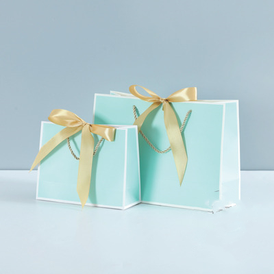 

Clothing Cosmetic Shopping Paper Bag Birthday Packaging Gift Bog Paper Bag Party Wedding Gift Wrapping with Handle Free Shipping