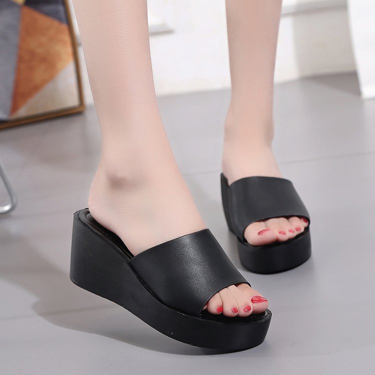 

Slipper Women's Summer High-Heel Outer Wear Korean-style Slanted Heel Slippers Muffin Thick Bottomed Anti-slip Flat Versatile Ca, White